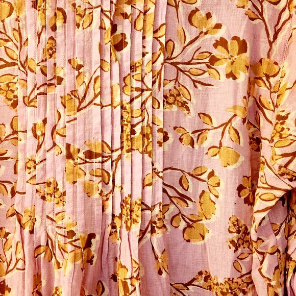 J.Jill Align Blouse, Pink & Tan Floral Print, Size M - Picture 10 of 10